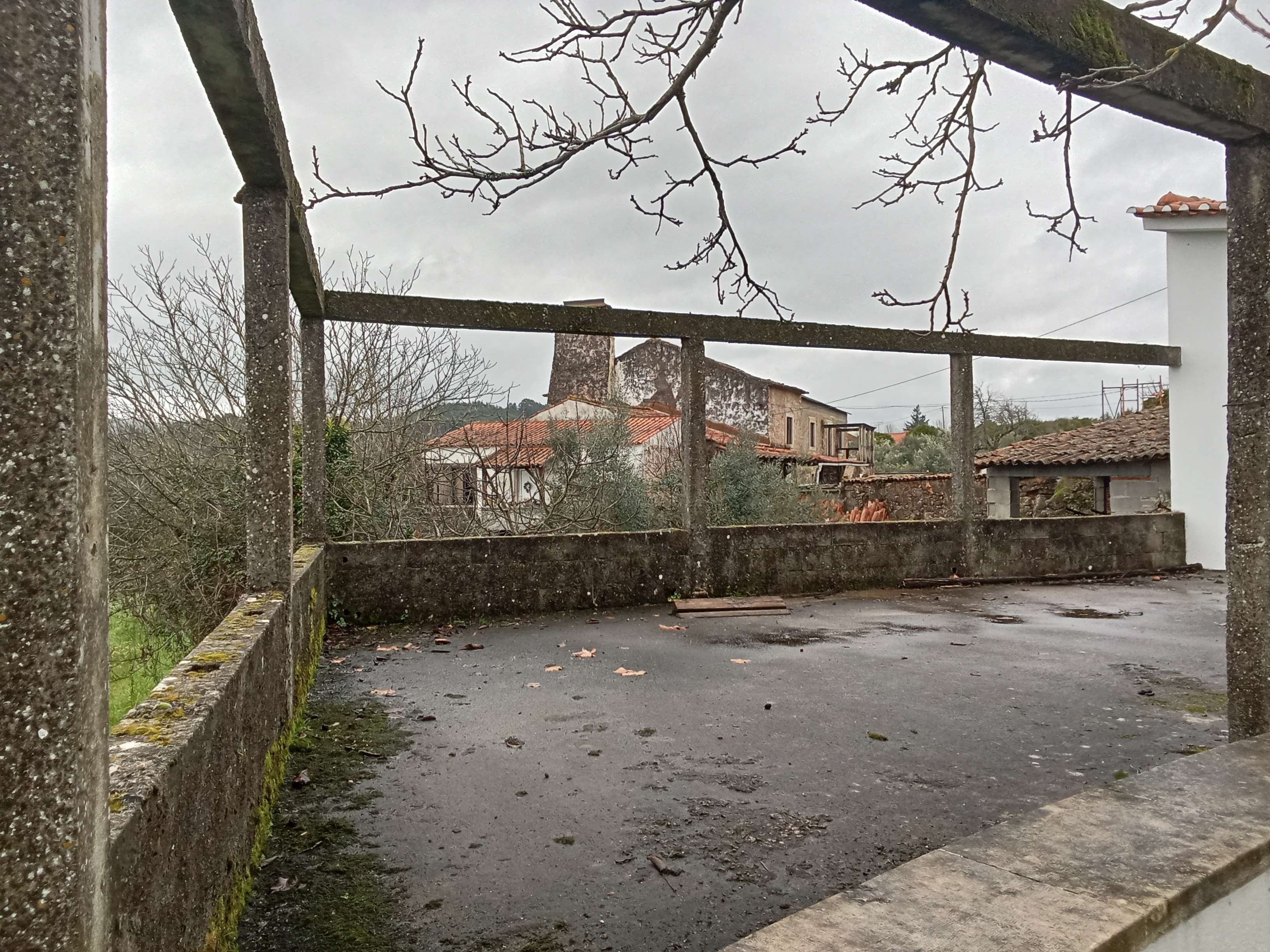 one day ill run across rooftops of old abandoned buildings. one day my dear friend, one day